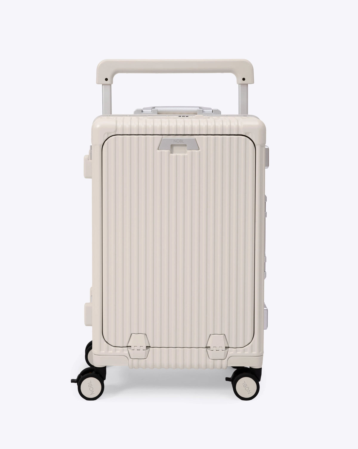 Carry-On: All-in-One Wide Handle — Voyager Elite