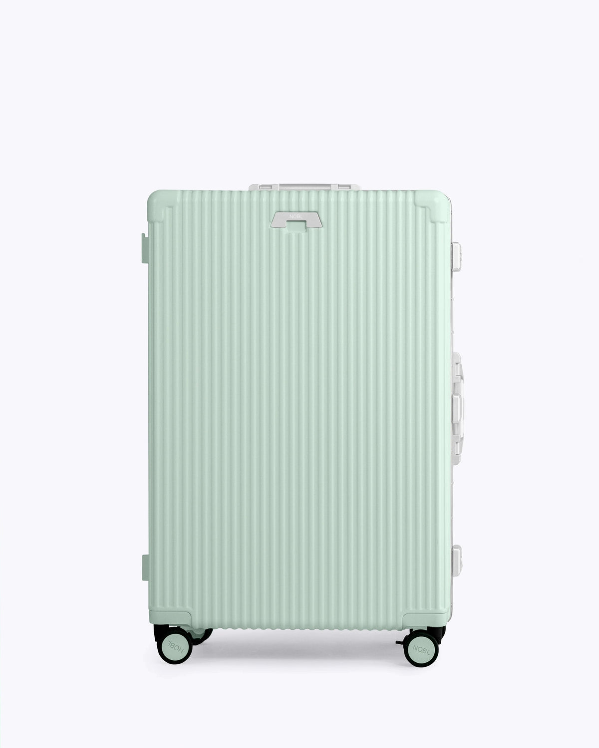 Check-In: All-In-One 28" — Voyager Elite