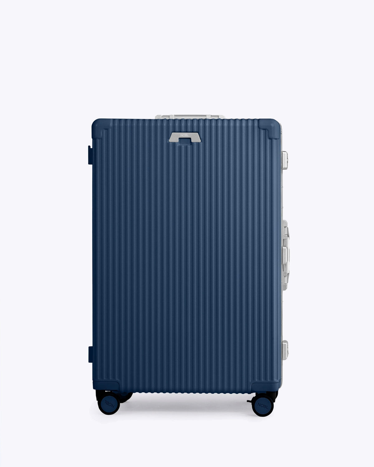 Check-In: All-In-One 28" — Voyager Elite