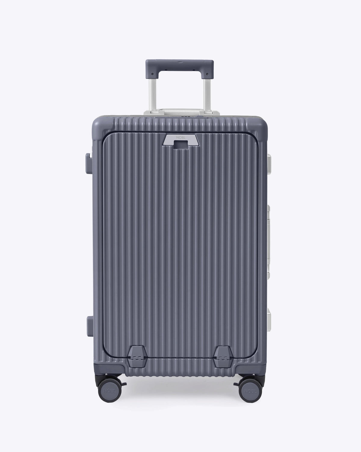 Check-In Medium: All-In-One 24" — Voyager Elite